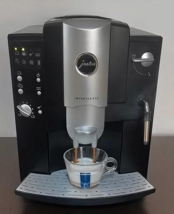 Jura Impressa E50 espressomachine, Elektronische apparatuur, Koffiezetapparaten, Ophalen of Verzenden, Zo goed als nieuw