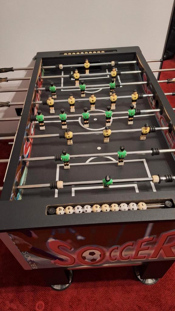 Baby-foot Kicker, Enfants & Bébés, Jouets | Tables de football, Enlèvement