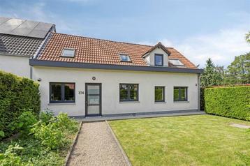 Huis te koop in Lembeek, 3 slpks beschikbaar voor biedingen