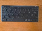 Trust toetsenbord azerty, Computers en Software, Toetsenborden, Ophalen of Verzenden, Zo goed als nieuw, Draadloos