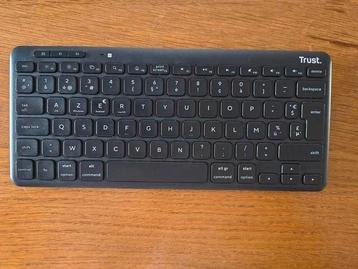 Trust toetsenbord azerty, Enlèvement ou Envoi, Comme neuf, Sans fil