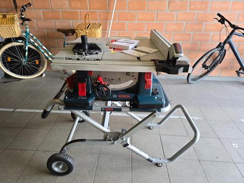 Bosch GTS 10 XC Zaagtafel + ondersteel + werktafel GTA 60 W, Doe-het-zelf en Bouw, Gereedschap | Zaagmachines, Zo goed als nieuw