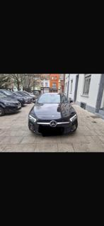 BELLE Mercedes A180 a vendre!!!!!!, 5 places, Cuir, Berline, Noir