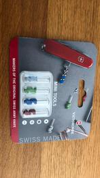 Victorinox 10€, Collections