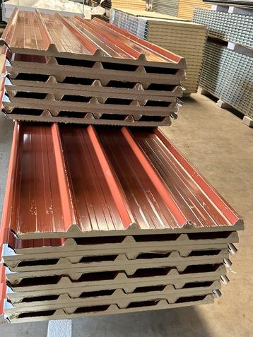 Ecodakplaten 3 cm dikte geïsoleerde beschikbaar voor biedingen