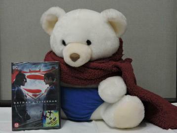 Batman VS Superman NEUF sous cello LES SUPER HEROS SONT ICI beschikbaar voor biedingen