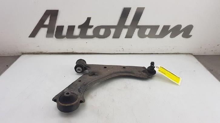 BRAS DE SUSPENSION AVANT DROIT (TRIANGLE) Opel Corsa E, Autos : Pièces & Accessoires, Suspension & Châssis, Opel, Utilisé