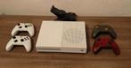 Xbox One S 1TB (disc versie) inc 4 controllers, Games en Spelcomputers, Ophalen, Xbox One, Zo goed als nieuw, 1 TB