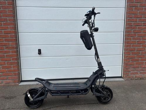 Trottinette Électrique NAMI BURN-E 2 MAX 72V32 Ah Viper, Fietsen en Brommers, Steps, Zo goed als nieuw, Ophalen
