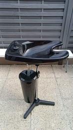Mobiele wasbak voor kapsalon, Ophalen