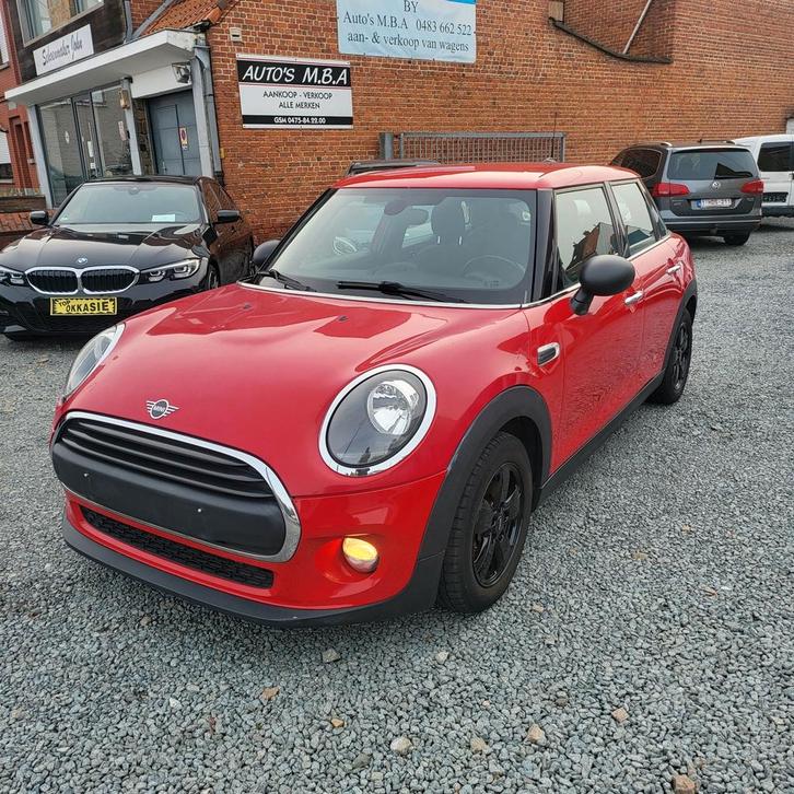 Mini One 1.5 Benz / 129718 Km / Euro6c / Nav / 8990 €, Auto's, Mini, Bedrijf, Te koop, One, ABS, Airbags, Airconditioning, Alarm