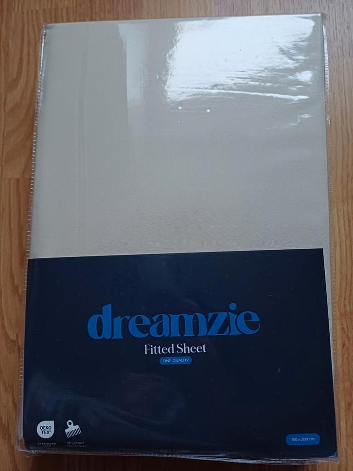 Dreamzie Bonnet 30cm nieuwe hoeslakens, Huis en Inrichting, Slaapkamer | Beddengoed, Beige, Ophalen of Verzenden