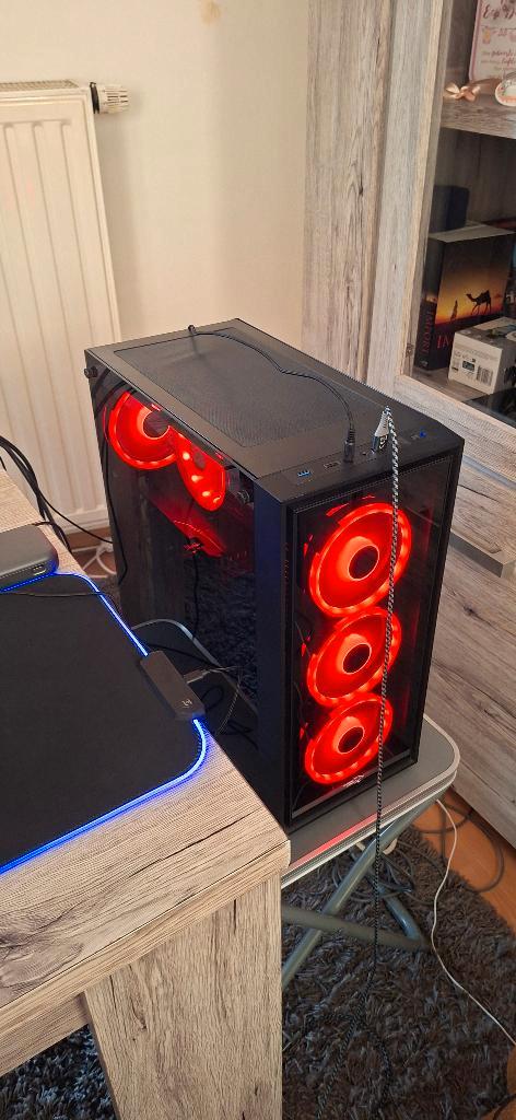 Gaming desktop in perfecte staat!!!, Computers en Software, Desktop Pc's, Zo goed als nieuw, 2 tot 3 Ghz, HDD, SSD, 16 GB, Met videokaart