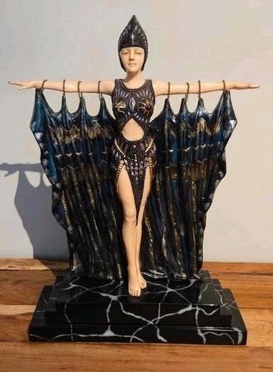 Vintage Art Deco beeld - Koningin Semiramis, Verzamelen, Beelden en Beeldjes, Ophalen