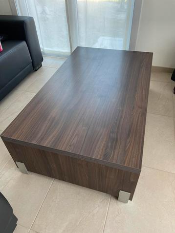 Salontafel  beschikbaar voor biedingen
