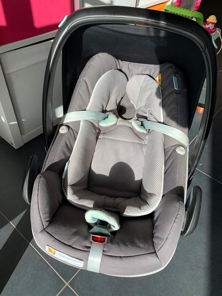 Maxi cosi pebble plus voor 2way fix base, Kinderen en Baby's, Autostoeltjes, Zo goed als nieuw, Isofix, Ophalen of Verzenden