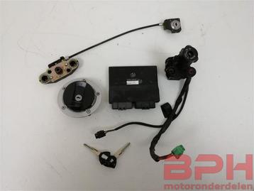 Slotenset + ECU Suzuki GSX-R 1000 K5 - K6 2005 t/m 2006 cont beschikbaar voor biedingen