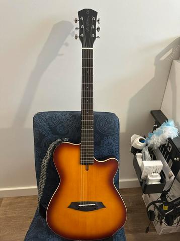 Sire larry carlton electro acoustique beschikbaar voor biedingen