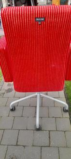 rode design stoel van het merk bulo, Enlèvement, Utilisé