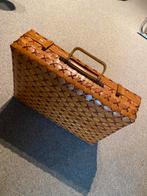 Koffer in bamboe, Hobby en Vrije tijd, Picknickmanden, Ophalen, Zo goed als nieuw