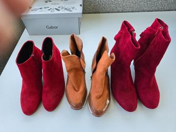 POINTURE 40, BOTTILLONS NEUFS OU COMME NEUFS (3 paires) beschikbaar voor biedingen