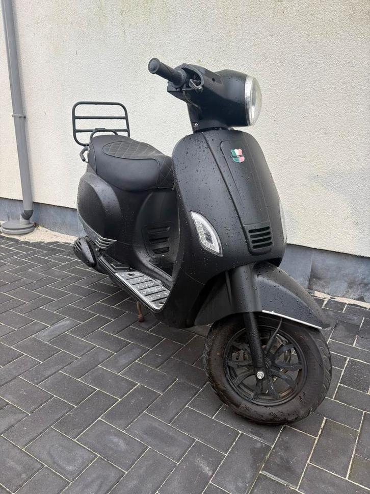 Gts Toscana A klasse 2021, Fietsen en Brommers, Snorfietsen en Snorscooters, Zo goed als nieuw, Ophalen