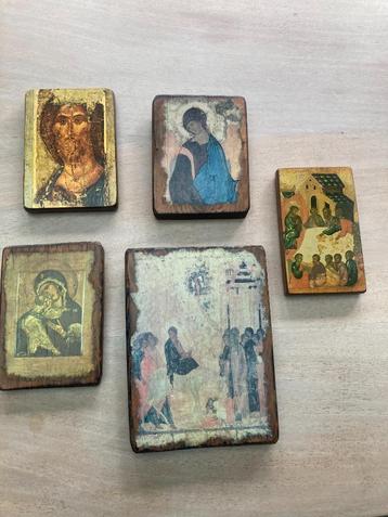 Russische iconen beschikbaar voor biedingen