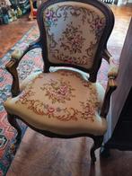 Petit fauteuil, Enlèvement