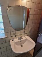 Gratis vintage spiegel en wasbak, Maison & Meubles, Salle de bain | Meubles de Salle de bain, Enlèvement, Utilisé