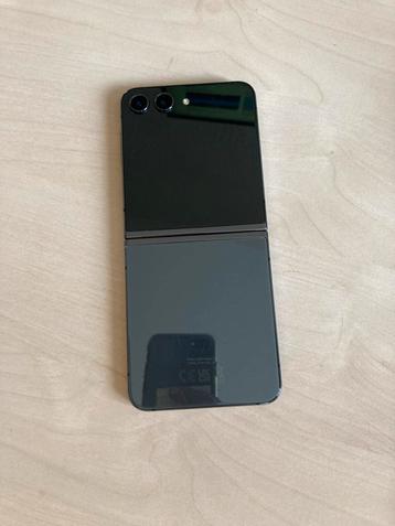Sumsung Z flip 5+ Hoesjes, Enlèvement ou Envoi, Comme neuf, Noir, Galaxy Z Flip