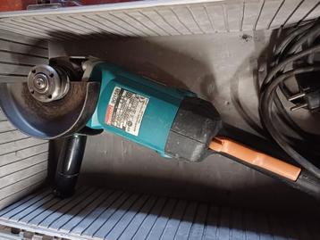 MAKITA 9015B