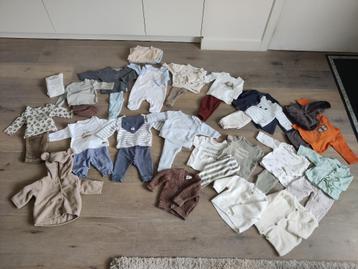 Heel verzorgde babykleding set MAAT 56 (totaal 82 stuks) beschikbaar voor biedingen
