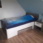 tienerkamer, Huis en Inrichting, Ophalen, Zo goed als nieuw, Twijfelaar, Wit/steigerhoutlook