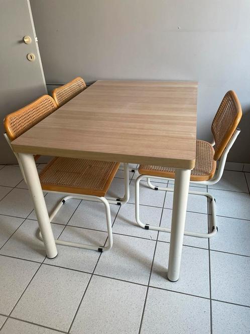 Vintage tafel + 3 stoelen, Huis en Inrichting, Tafels | Eettafels, Zo goed als nieuw, Ophalen