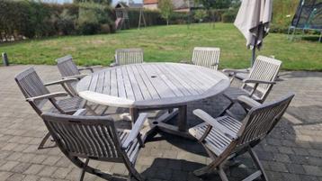 Tuintafel Teak van Royal Botania in uitstekende staat beschikbaar voor biedingen
