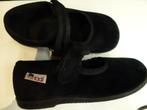 Pantoufles/chaussures fillette noires, Ophalen, Zo goed als nieuw, Zwart, Pantoffels of Sloffen
