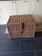 Mooie rieten mand, Ophalen