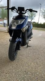 Gts Enzo Naked a klasse, Fietsen en Brommers, Ophalen, Zo goed als nieuw