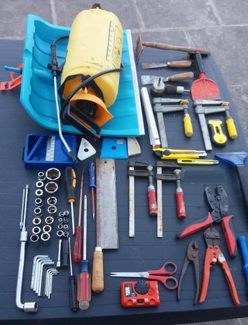 Lot d'outillage manuel (+ de 70 pièces) beschikbaar voor biedingen