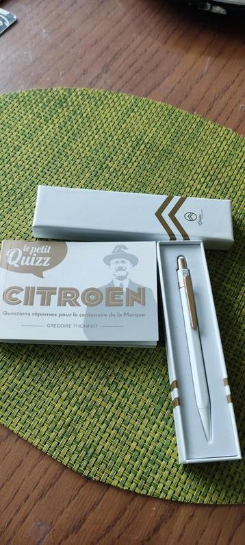 Pen en boekje Citroën 100 jaar merk  beschikbaar voor biedingen