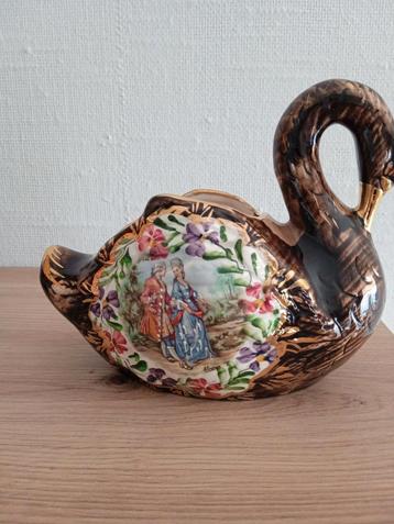 Vintage keramische zwaan made in Belgium  beschikbaar voor biedingen