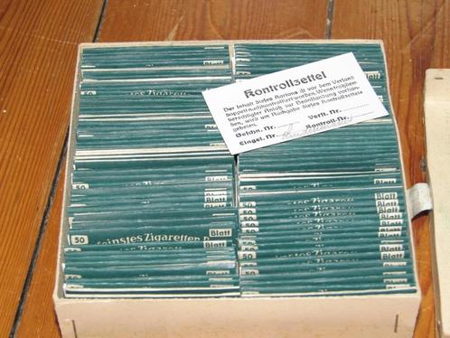 WWII boite complète de 100 paquets de papier a rouler les ci, Verzamelen, Militaria | Tweede Wereldoorlog, Overige soorten, Overige typen