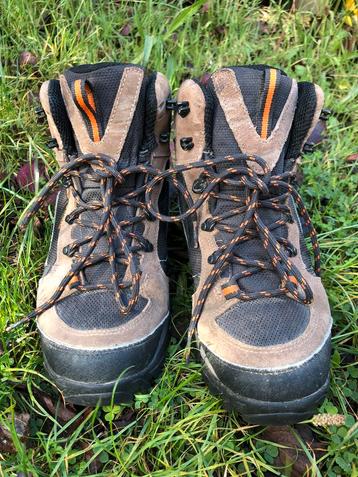 wandelschoenen Decathlon 40 Quechua Forclaz 500 beschikbaar voor biedingen