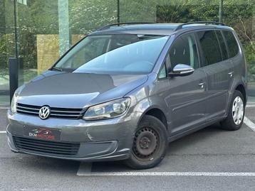 Volkswagen Touran 1.6 TDI DSG Automatique/Climatisation/Navi, Autos, Achat, Entreprise, Noir, 5 portes