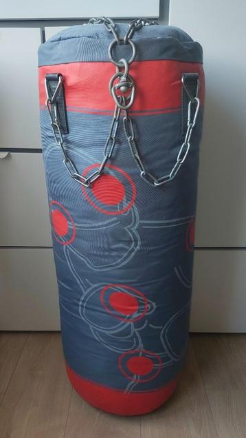 Sac de boxe + paire de gants + pao beschikbaar voor biedingen