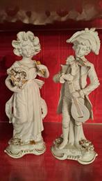 Porselein Biscuit - verliefd koppel, Antiek en Kunst, Ophalen