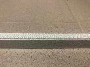 gyproc hoek/stop profielen beschikbaar voor biedingen