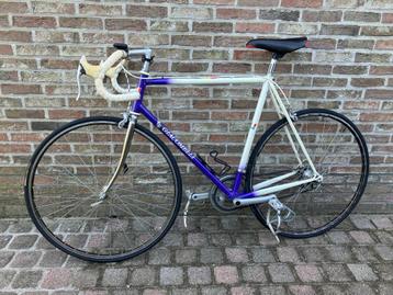retro fiets beschikbaar voor biedingen