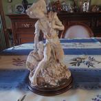 Sculptuur Guiseppe armanie in albast 30 cm hoog 2.5 kg, Antiek en Kunst, Ophalen of Verzenden
