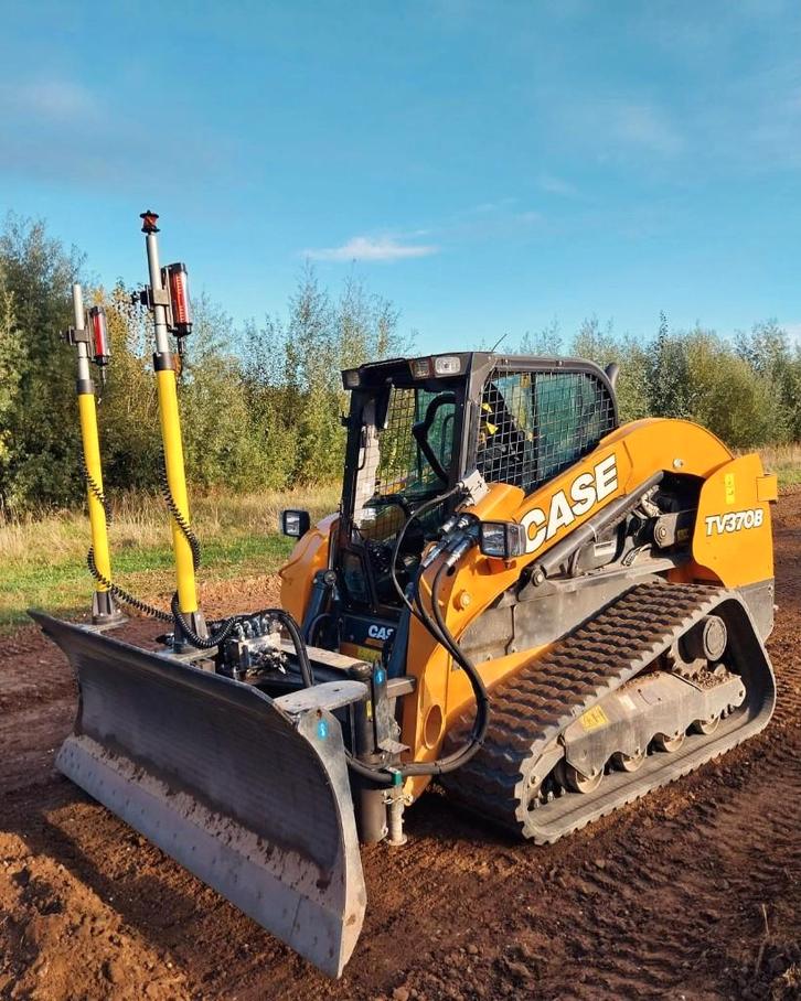 Case TV370B, Articles professionnels, Machines & Construction | Grues & Excavatrices, Enlèvement